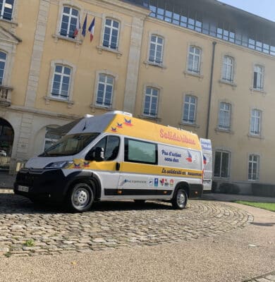 Crochets de fenêtre pour échelles de secours - ISOP France